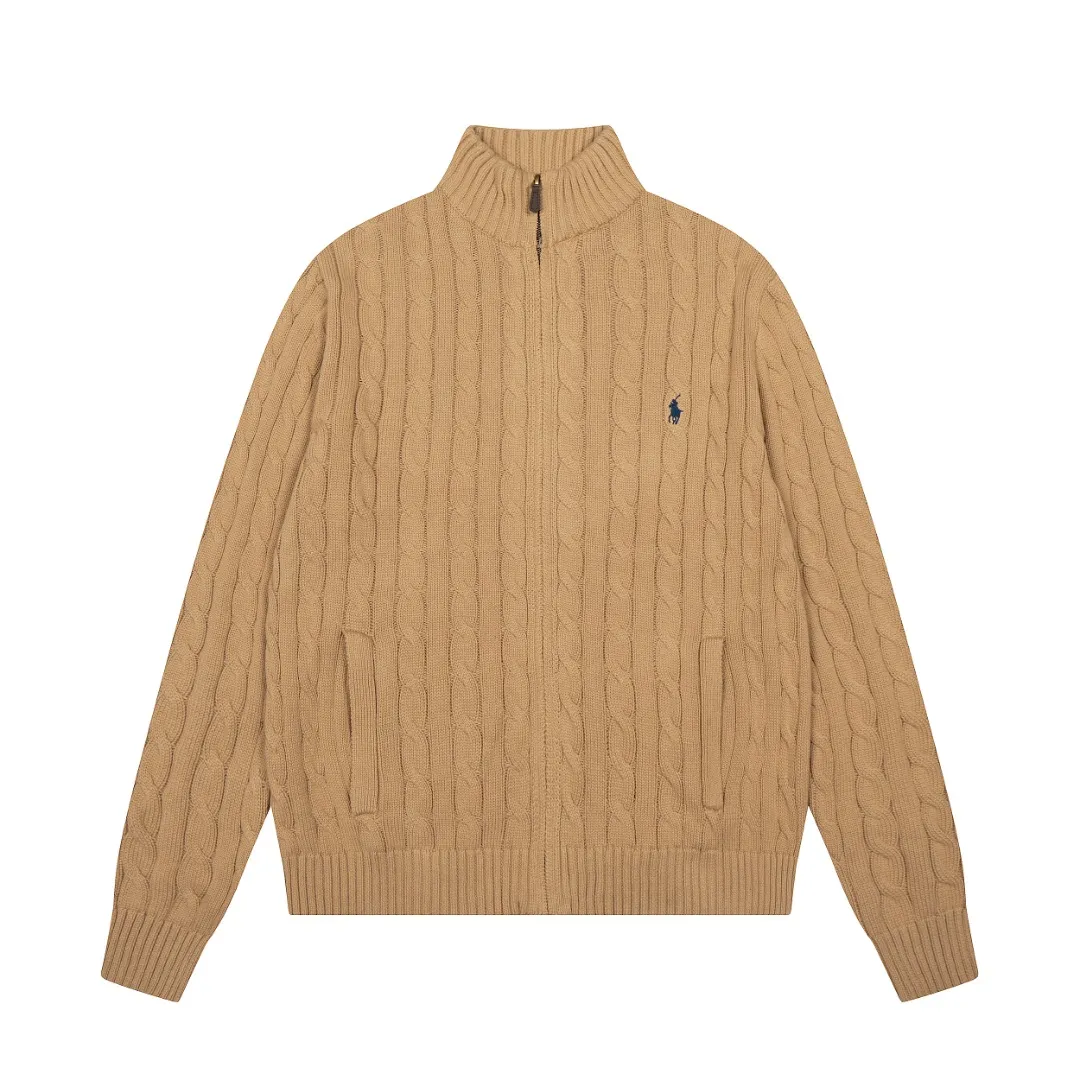 P260 Top quality" Style number: DS814# (not off the shelves all year round) [Ralph Lauren full zipper solid color pony embroidered logo twist knitted sweater jacket] ✅Ralph Lauren Ralph Lauren full zipper classic basic versatile style unisex couple knitted sweater autumn and winter coat ✅Main supplier platform live broadcast Wholesale entities Replacement when out of stock Not off the shelf ✅ZP quality 1:1 version Scan the code to enter the GF website Counter quality ✅Details and quality are the only one in Guangzhou. Imported quality cotton yarn focuses on high-end and cost-effective. Needless to say good quality. ✅The version is restored to the original order. The maximum size can be worn up to 200 pounds. Loose, comfortable and stress-free. ✅The upper body is simple and easy to match. A must-have item for ootd. Good-looking clothes are never picky. Recommended must-have items in the wardrobe. Size: S-XL. Color: Black and red, milky white, gray blue, khaki, navy red label, Ankora red.